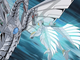 "Cyber End Dragon" and "Shining Flare Wingman" clash.