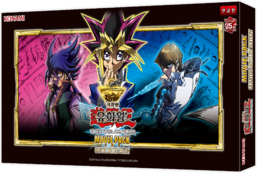 遊戯王DARK SIDE OF DIMENSIONS MOVIE PACK Amazon.com: YuGiOh Dark Side of Dimensions Movie Pack GOLD